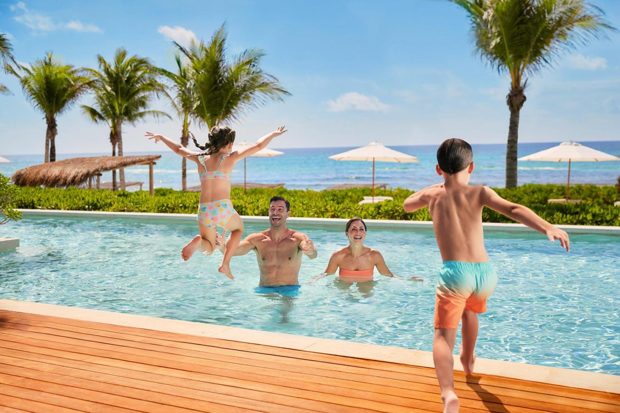 Jungala Park Hotel At Vidantaworld Riviera Maya Playa Paraiso Exterior photo